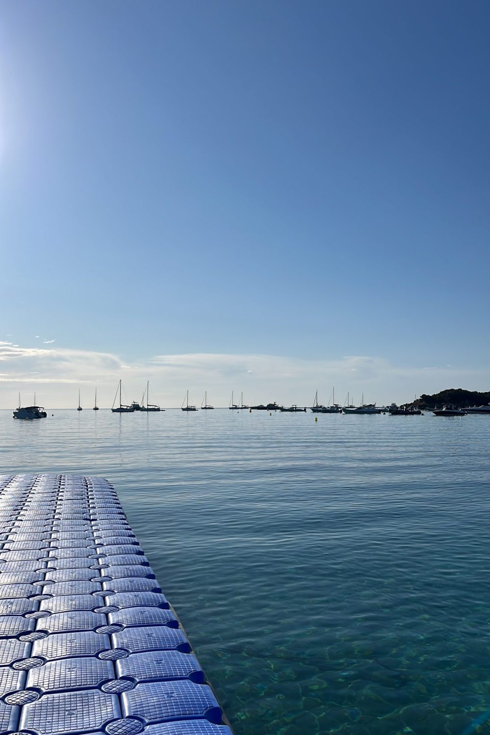 3B106852-5CDB-4243-82E8-56811582CA7C